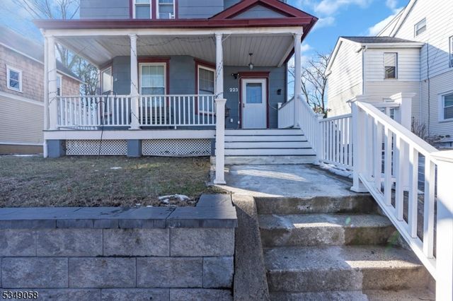 223 Main St, Metuchen Boro, NJ 08840