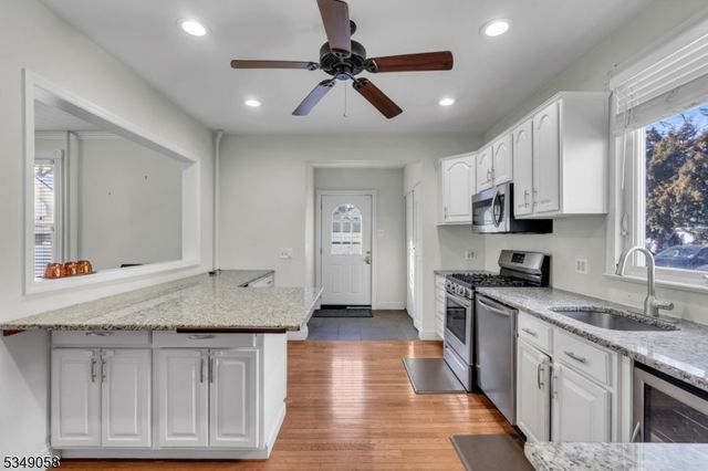 223 Main St, Metuchen Boro, NJ 08840