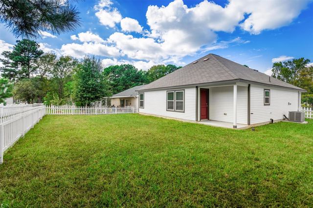299 Red Clover, Livingston, TX 77351