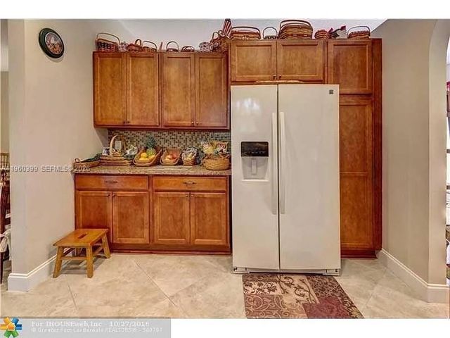 4427 NW 41st Pl 4427, Coconut Creek, FL 33073