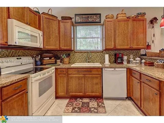 4427 NW 41st Pl 4427, Coconut Creek, FL 33073