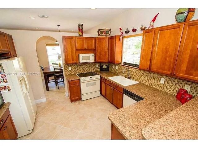 4427 NW 41st Pl 4427, Coconut Creek, FL 33073