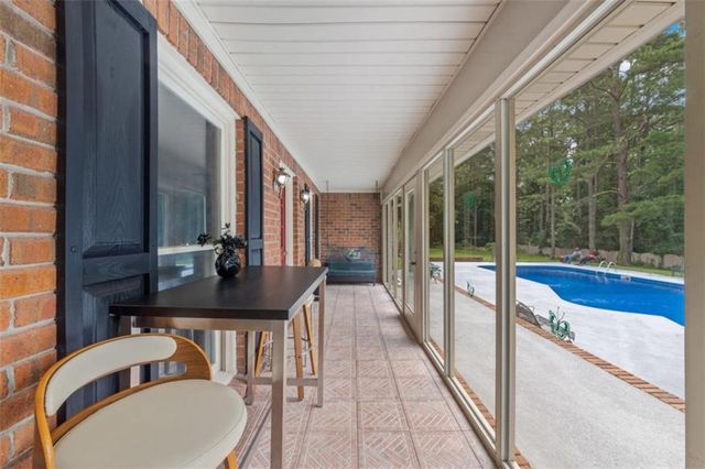1061 Highway 92, Fayetteville, GA 30214