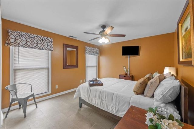 1061 Highway 92, Fayetteville, GA 30214