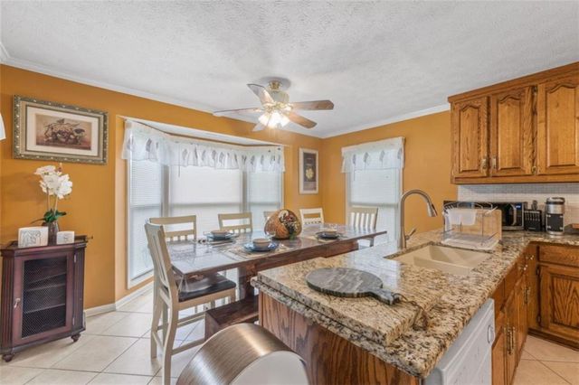 1061 Highway 92, Fayetteville, GA 30214