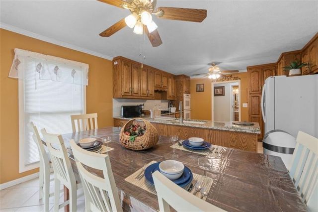 1061 Highway 92, Fayetteville, GA 30214