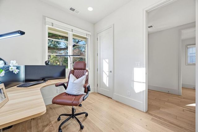 958 California Street, Mountain View, CA 94041