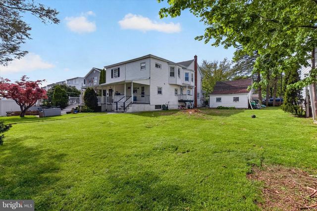 432 W SPRING ST, Frackville, PA 17931