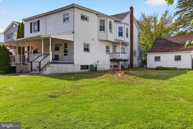 432 W SPRING ST, Frackville, PA 17931