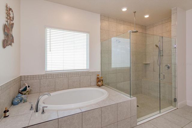 1629 MARSH POINTE DRIVE, Clermont, FL 34711