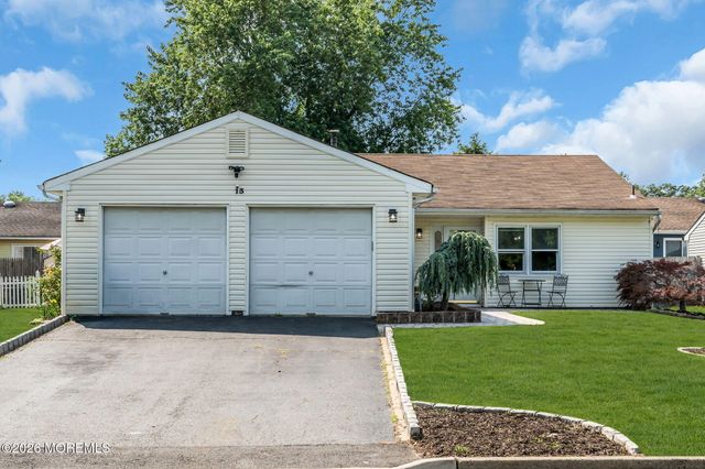 13 Scenic Drive, Freehold, NJ 07728
