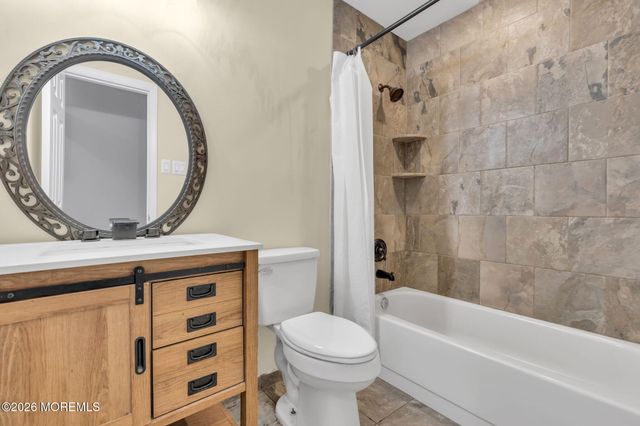 13 Scenic Drive, Freehold, NJ 07728