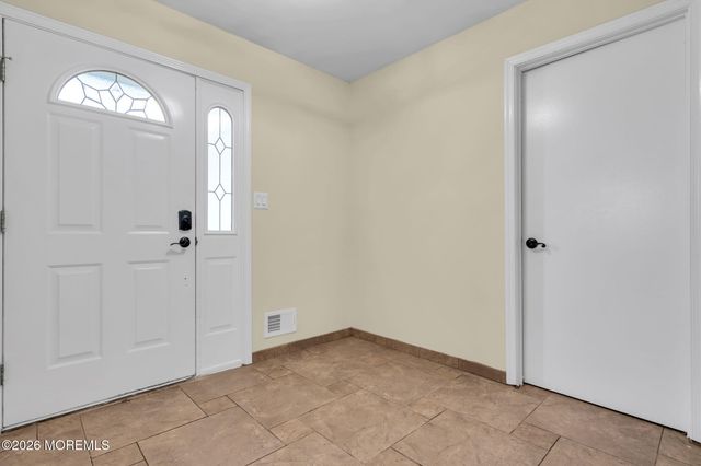 13 Scenic Drive, Freehold, NJ 07728