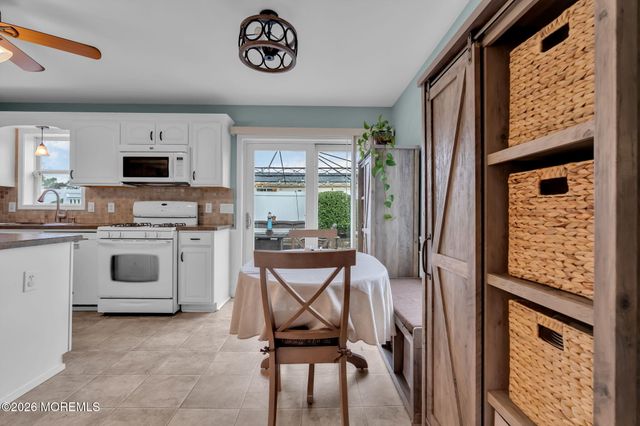 1605 1st Avenue, Toms River, NJ 08757