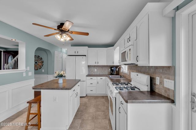 1605 1st Avenue, Toms River, NJ 08757