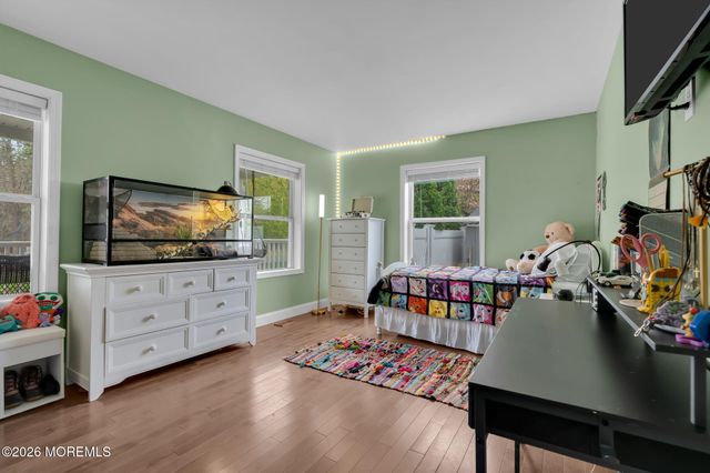 1605 1st Avenue, Toms River, NJ 08757