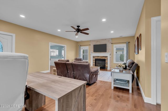 1605 1st Avenue, Toms River, NJ 08757