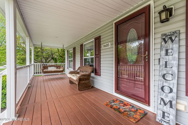 1605 1st Avenue, Toms River, NJ 08757