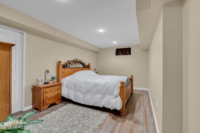 1605 1st Avenue, Toms River, NJ 08757
