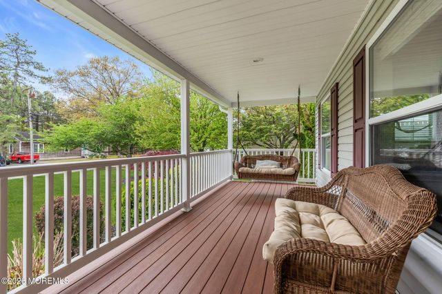 1605 1st Avenue, Toms River, NJ 08757