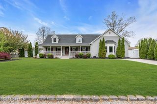 1605 1st Avenue, Toms River, NJ 08757