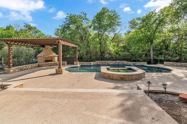 3705 Falcon Drive, Flower Mound, TX 75022