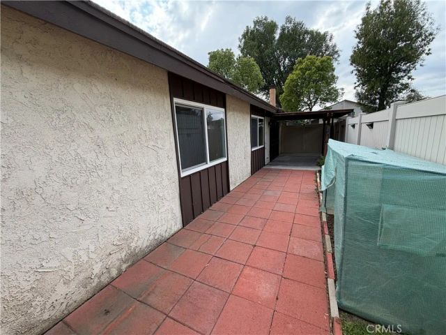 2110 Hawthorne Court, San Bernardino, CA 92404