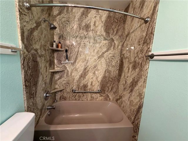 2110 Hawthorne Court, San Bernardino, CA 92404