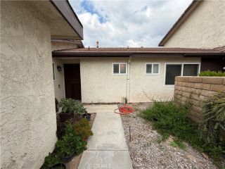 2110 Hawthorne Court, San Bernardino, CA 92404