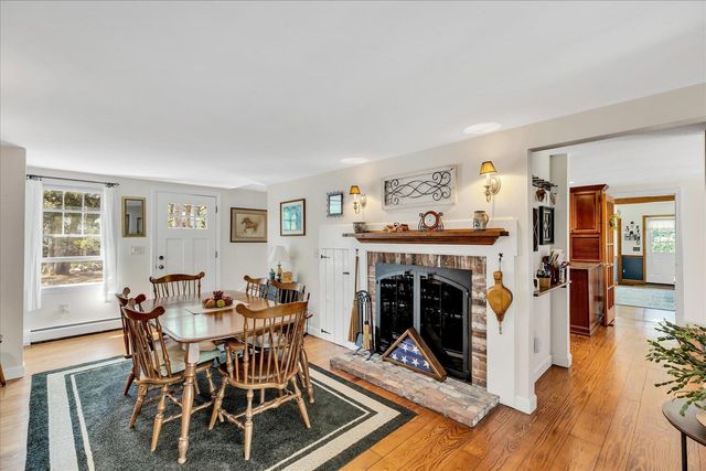 76 Blackthorn Road, Marstons Mills, MA 02648