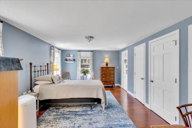 76 Blackthorn Road, Marstons Mills, MA 02648