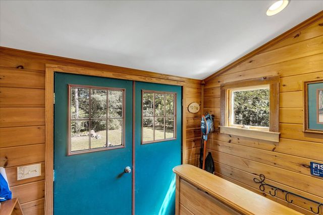 76 Blackthorn Road, Marstons Mills, MA 02648