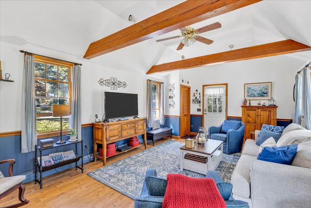 76 Blackthorn Road, Marstons Mills, MA 02648