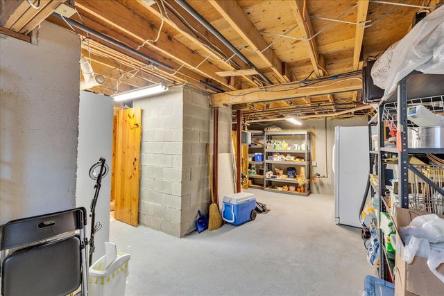76 Blackthorn Road, Marstons Mills, MA 02648