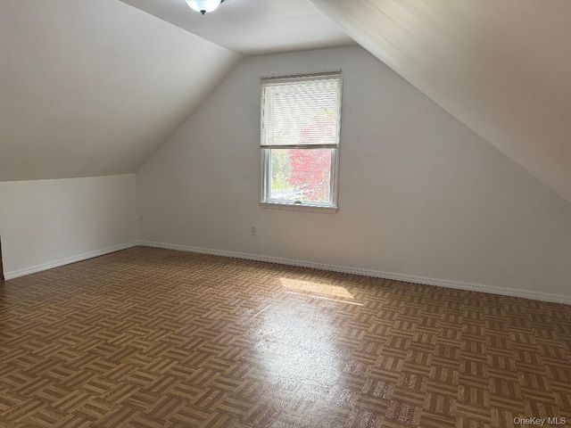 17 Eastover Road, Sayville, NY 11782