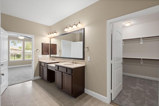 606 Pinyon Court, Richmond, TX 77469