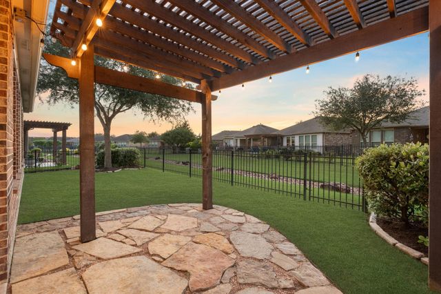 606 Pinyon Court, Richmond, TX 77469