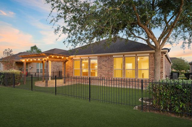 606 Pinyon Court, Richmond, TX 77469