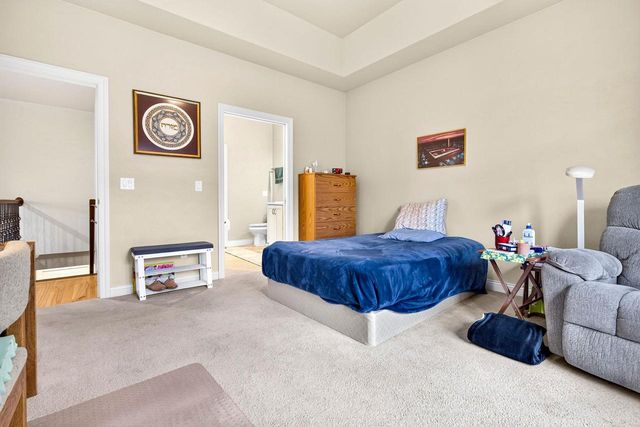 1581 REDWING DRIVE, Neenah, WI 54956