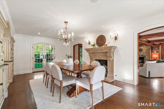 83 Long Lots Road, New Canaan, CT 06840