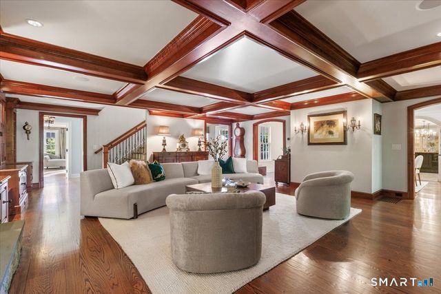 83 Long Lots Road, New Canaan, CT 06840