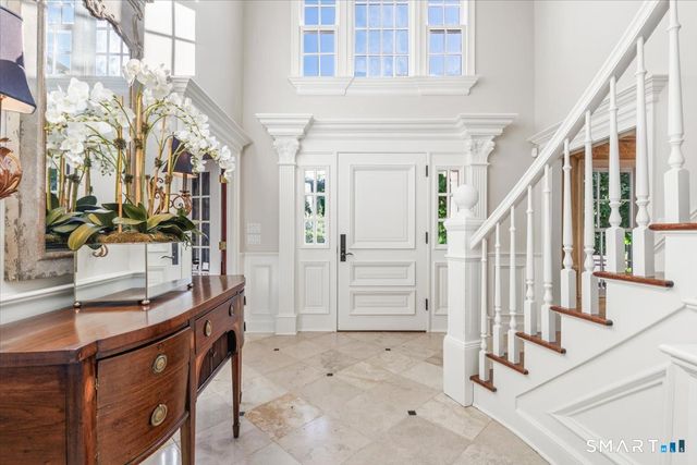83 Long Lots Road, New Canaan, CT 06840