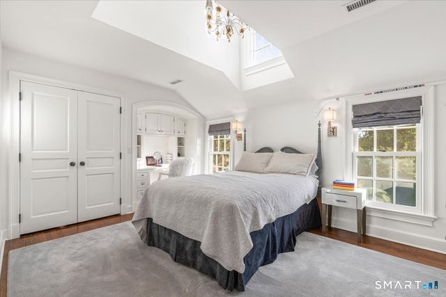 83 Long Lots Road, New Canaan, CT 06840