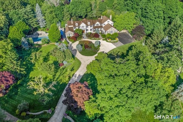 83 Long Lots Road, New Canaan, CT 06840