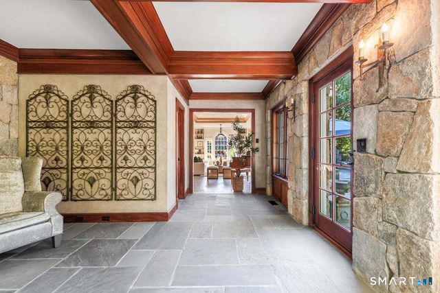 83 Long Lots Road, New Canaan, CT 06840