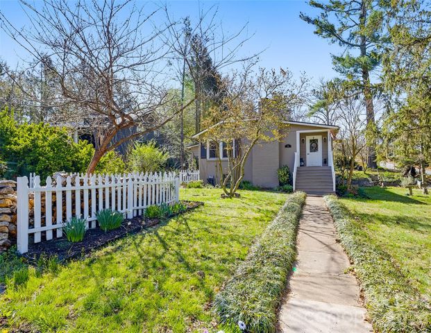 261 Forest Hill Drive, Asheville, NC 28803