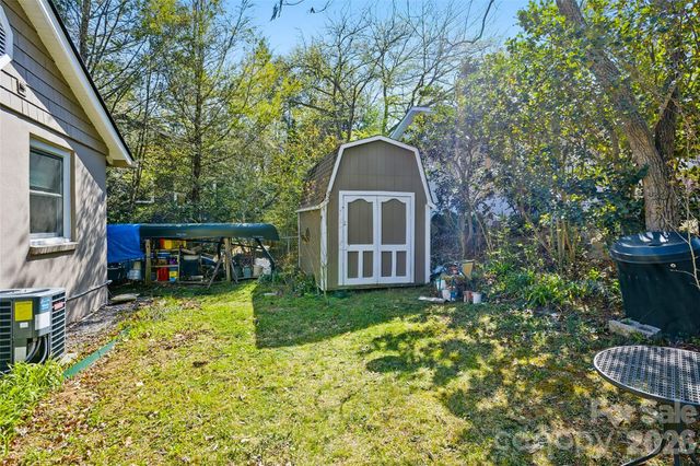 261 Forest Hill Drive, Asheville, NC 28803