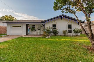 1209 Shorecrest Drive, Garland, TX 75040