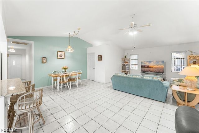 3931 Pelican BLVD, Cape Coral, FL 33914