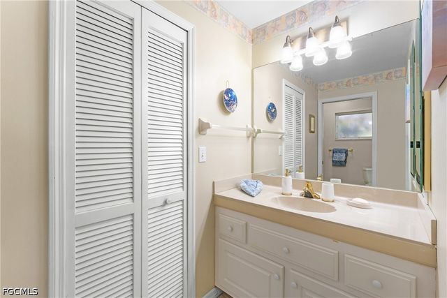 3931 Pelican BLVD, Cape Coral, FL 33914